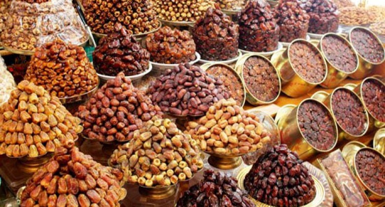 7 % من إنتاج التمور في السعودية تتحول إلى عصائر