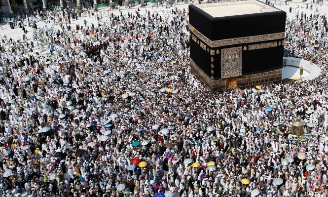 تكليف «الدوسري» و«الحذيفي» و«المهنا» بإمامة المصلين في الحرمين