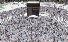 إمام الحرم المكي :البشارةُ والنذارة وظيفةُ الرسل وأتباعِهم إلى يوم القيامة