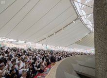 وزارة الحج تدعو الحجاج إلى عدم اصطحاب الأطفال اثناء رمي الجمرات